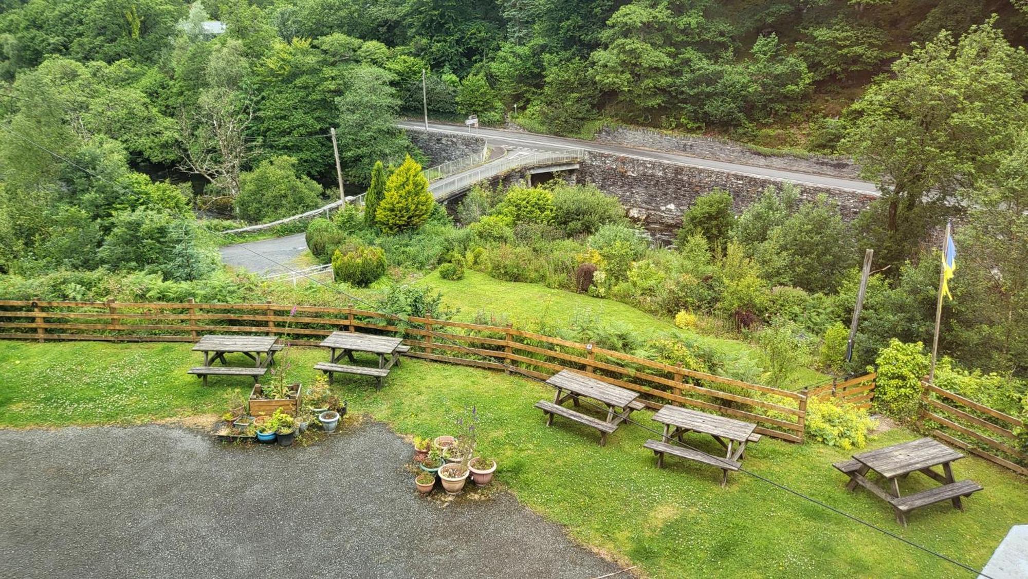 Plas Penaeldroch Manor Dolwyddelan Exterior foto